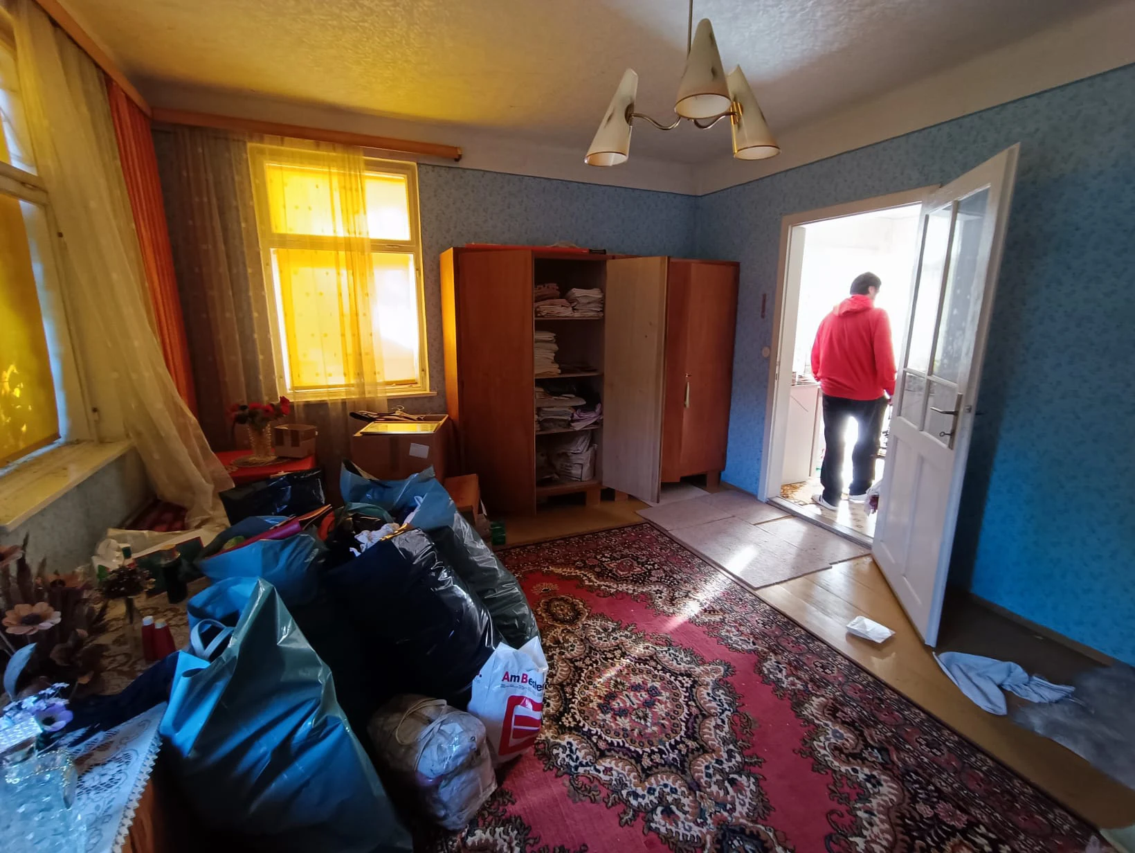 Hausräumung Krems – Einfamilienhaus bis Mehrparteienhaus professionell räumen